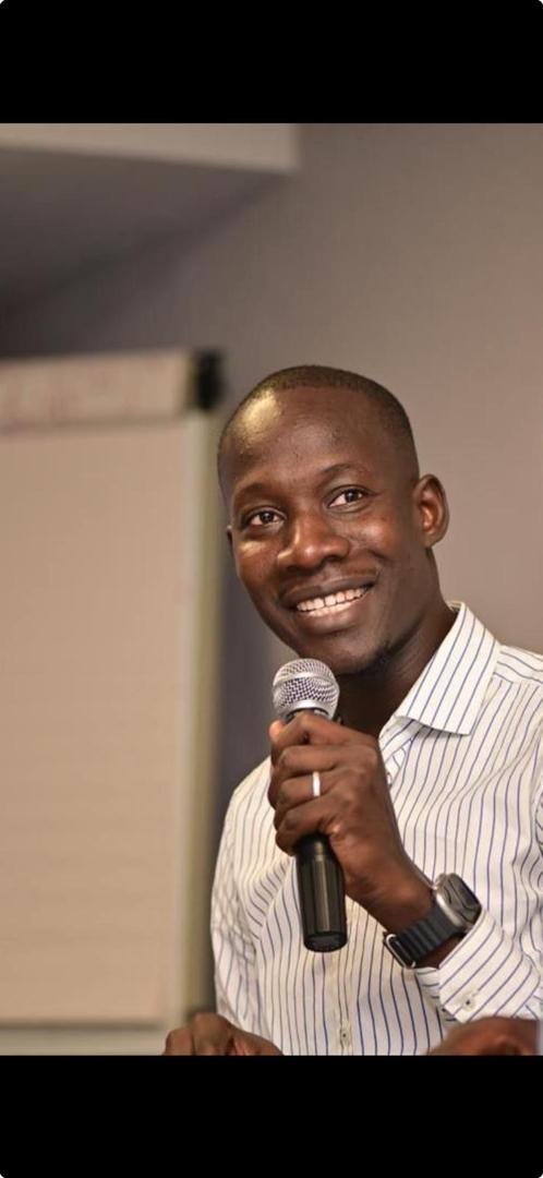 Babacar Camara — Directeur Général
